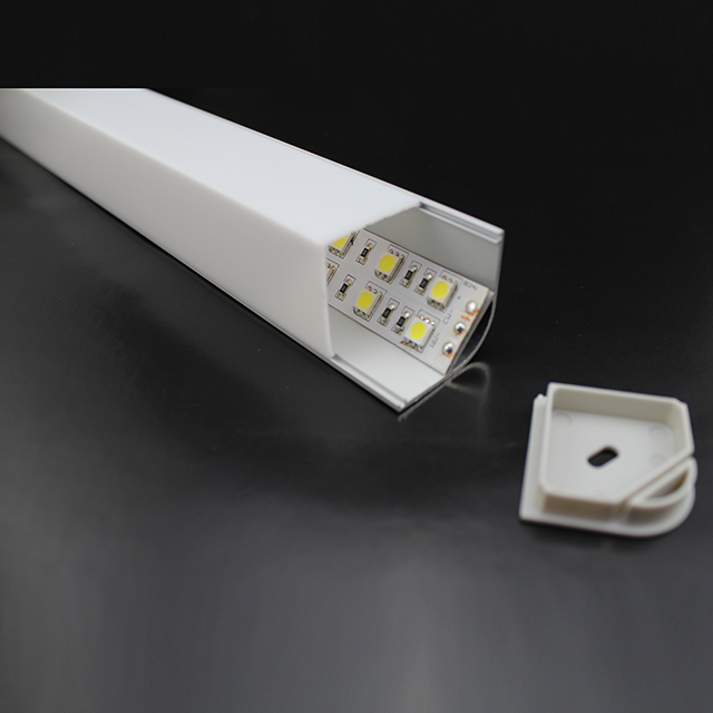 B30mm*H30mm (Innenbreite 20mm) LED-Aluminiumprofil in Dreiecksform