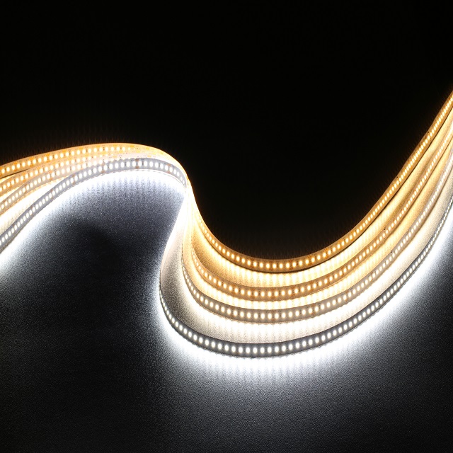 Dimmbares 12-mm-LED-Streifenlicht für Zuhause